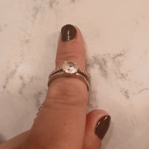 White gold solitaire and band